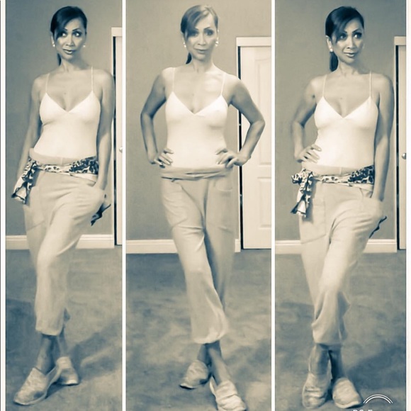 Meet Your Posher - Picture 5 of 6